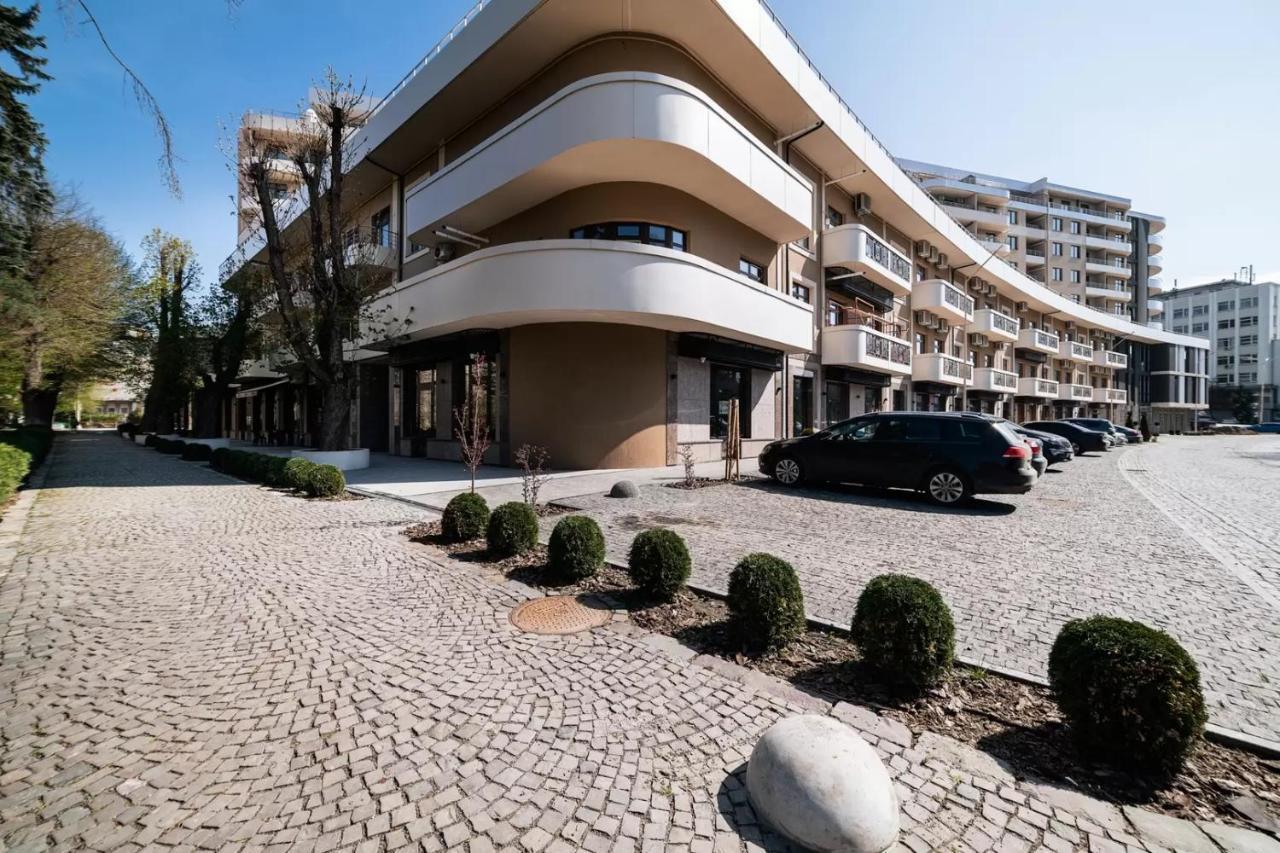 Luxury “dream City” *